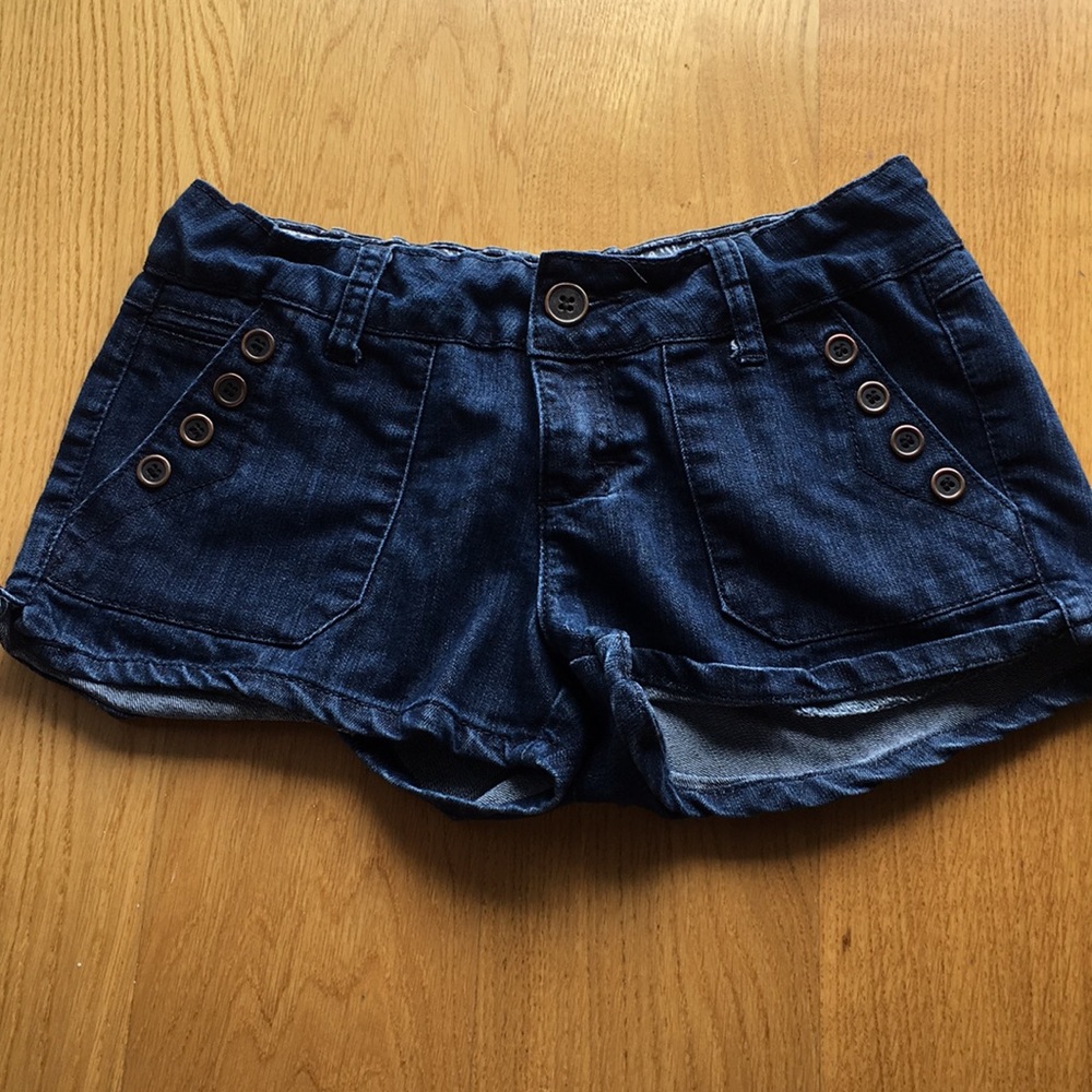 Zanadi jean shorts. Size 7